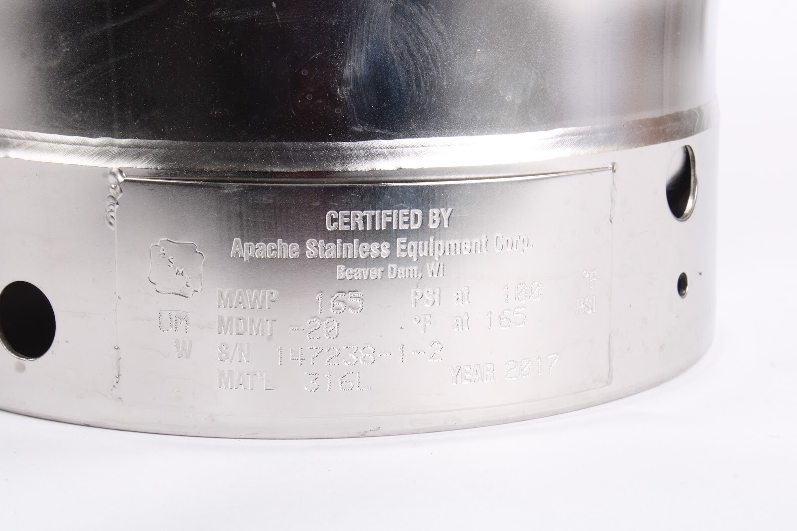 Apache MAWP 165 PSI at 100 Degree F MDMT -20 F at 165 PSI MAT’L 316L Vessel