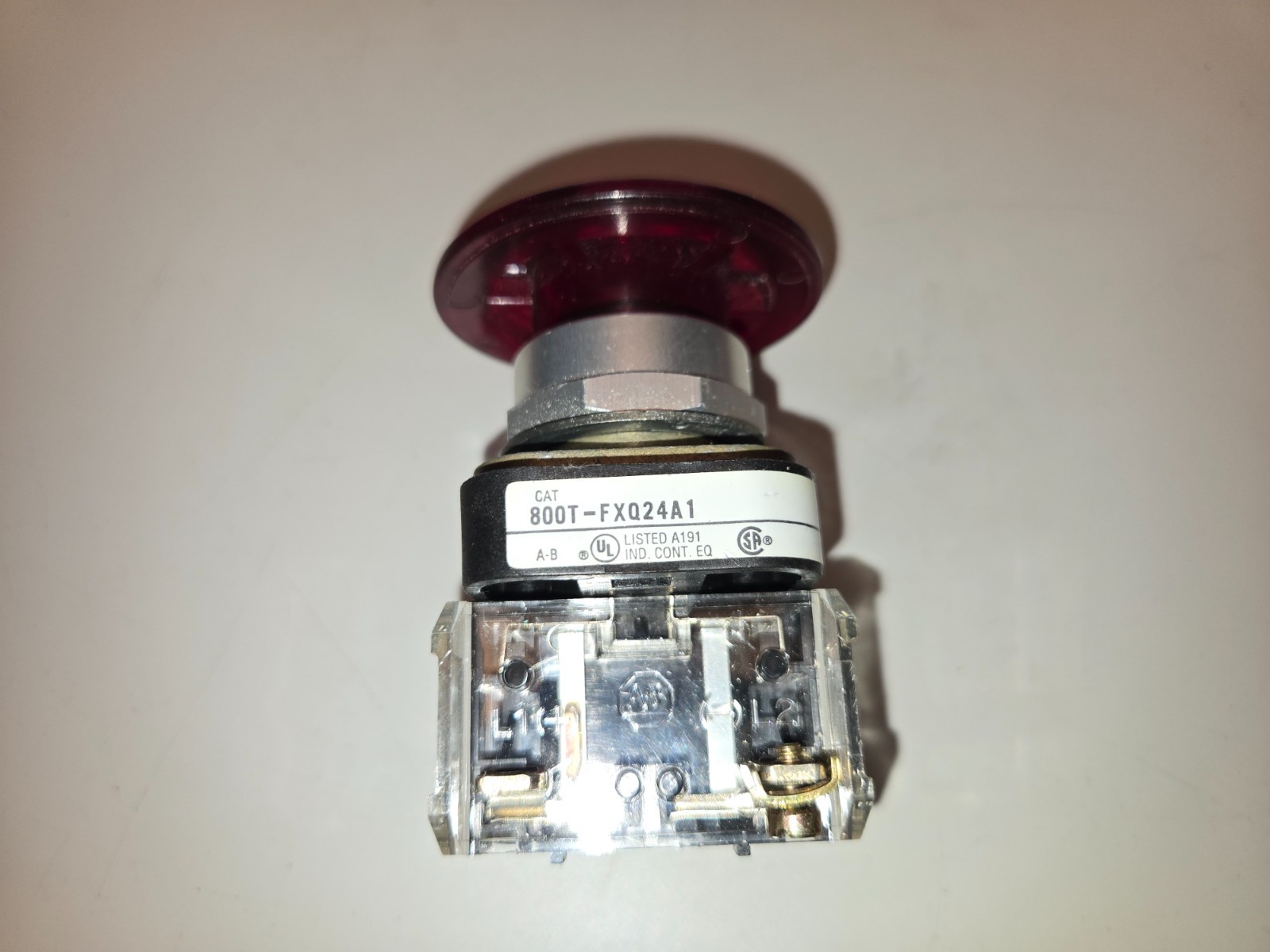 Allen-Bradley 800T-FXQ24 A1 Red Emergency Stop Button