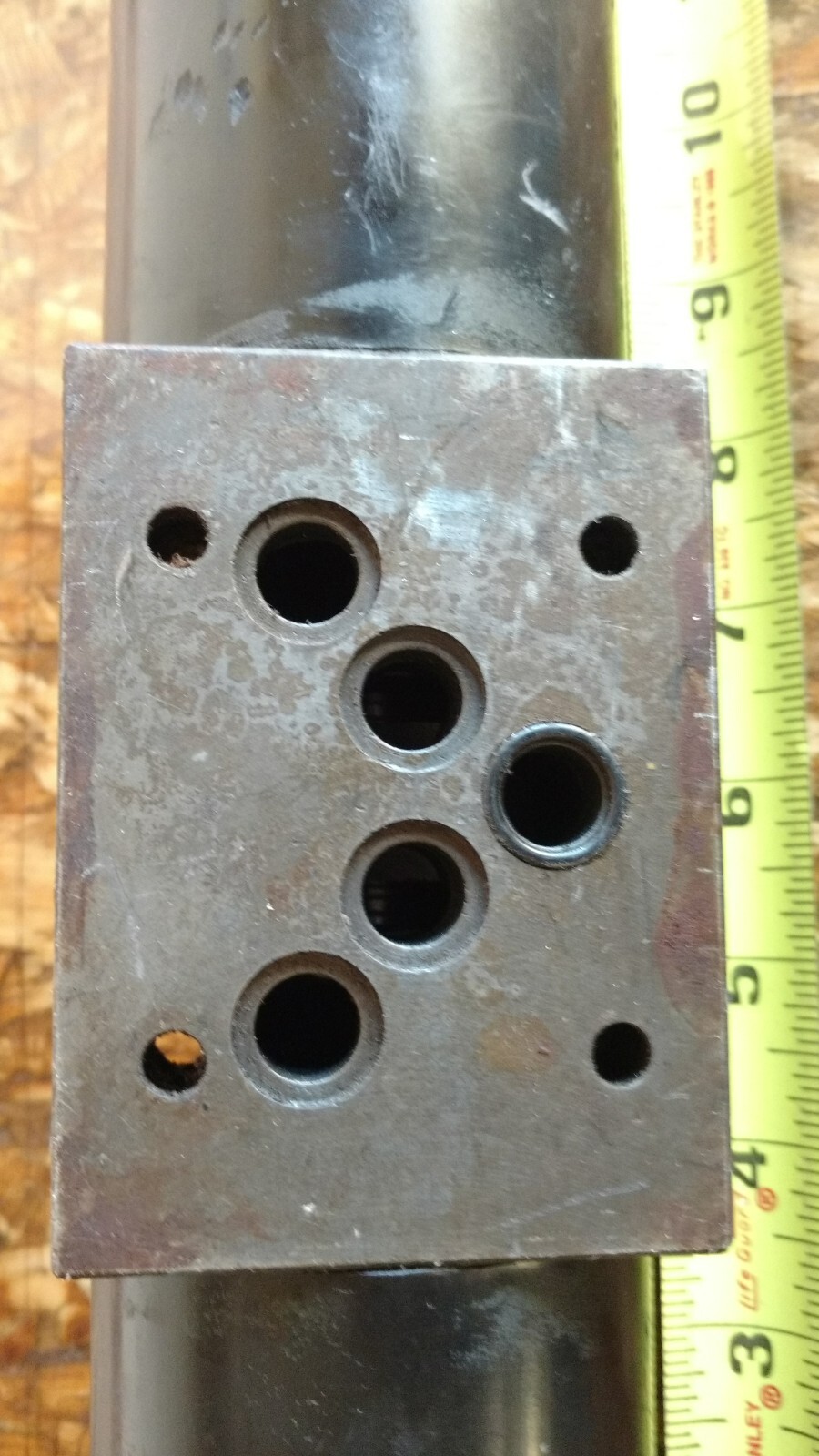 NORTHMAN SWH-G03-C-4-D24-20 – DIRECTIONAL VALVE