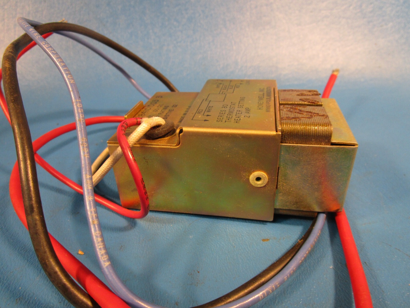 Honeywell R841C 1003 3, Relay, Electric Heat Relay 24VAC Coil 120V R841C1003 3