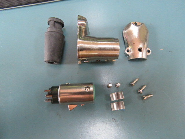 SWITCHCRAFT R4F Qty of 2 per Lot 4 Position Circular Connector Plug, Female Soc