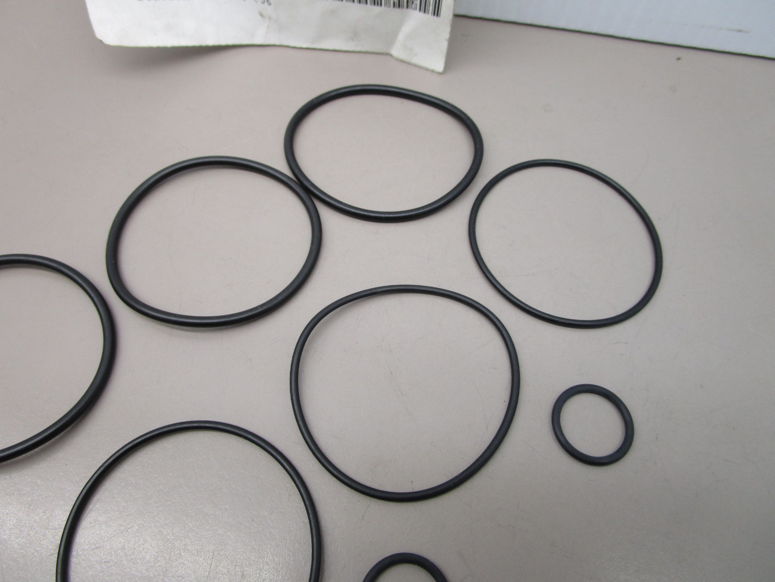 OEM EZ-GO 24627-G1 Seal Kit 8pc DANA Rear Differential Axle for TXT Golf Cart