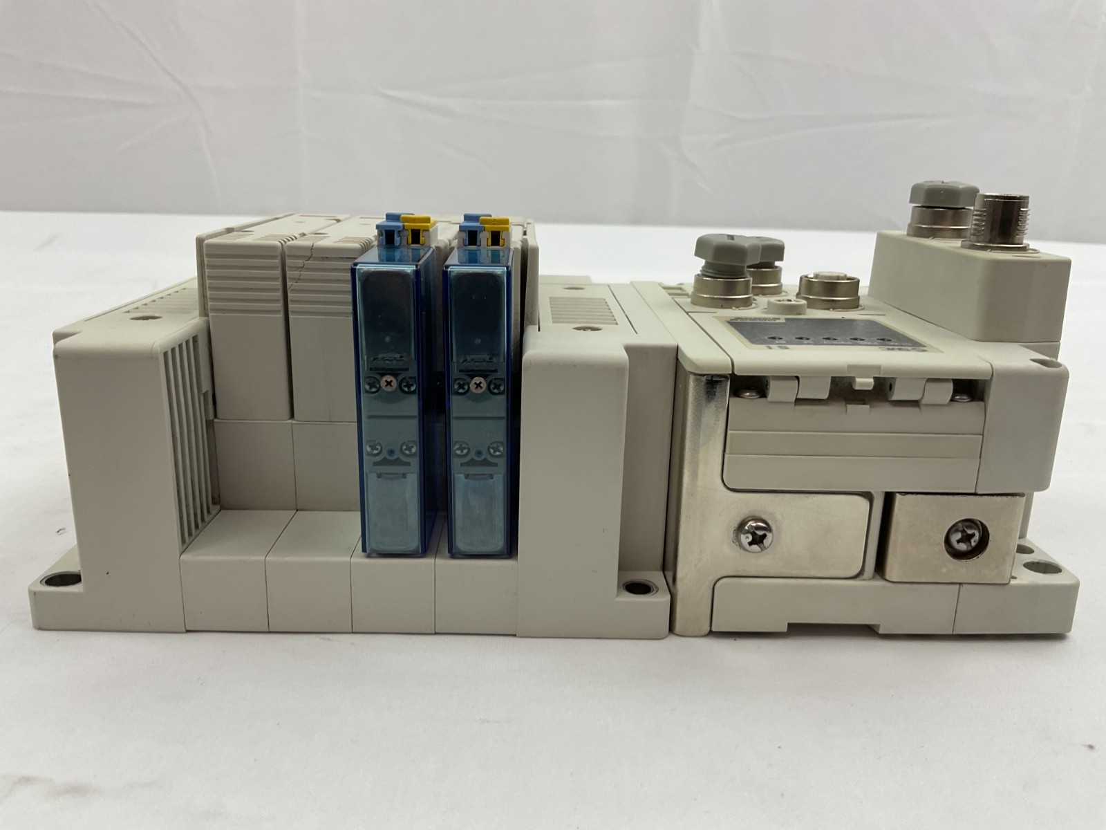 SMC ProfiNet EX600-SPN1 4 Slot Serial Transmission System SY5300T-5NZF1 Solenoid