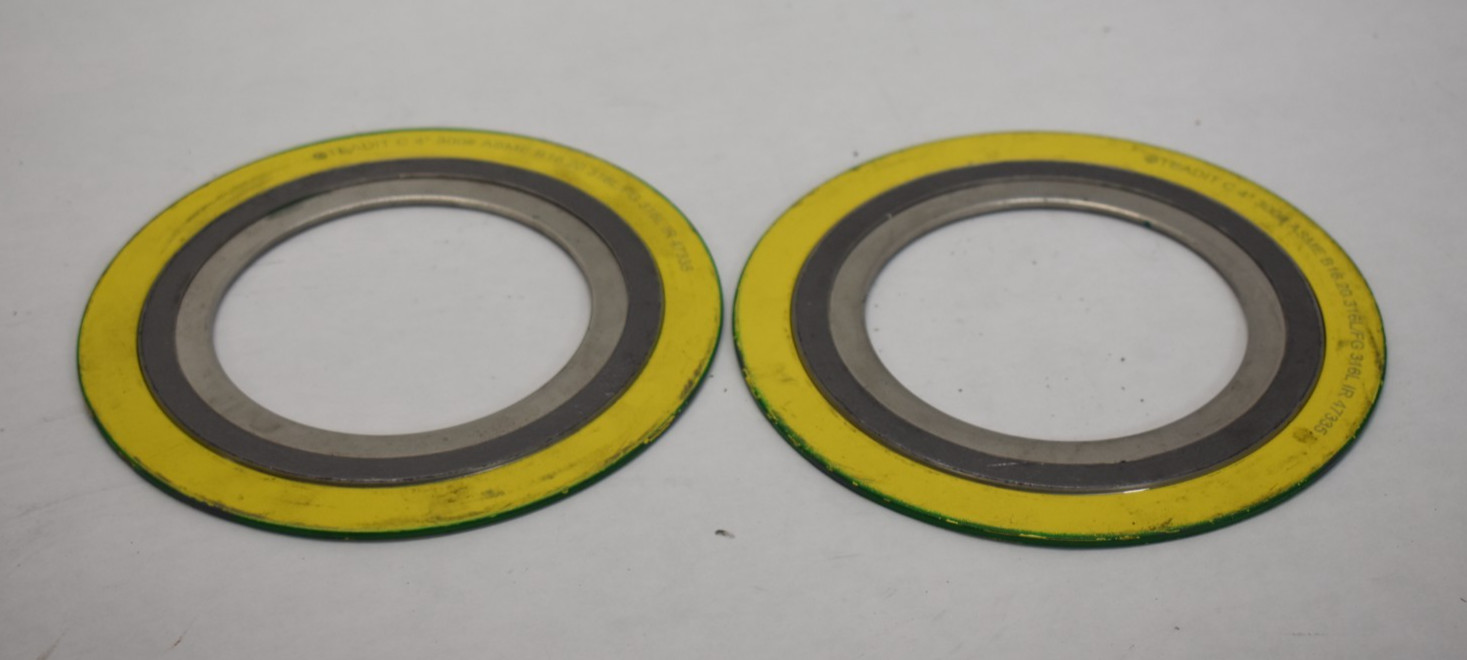 Teadit Spiral Wound Gasket ASME B16.20 316/FG 316L IR 4″ 300# 47335 2 Pack