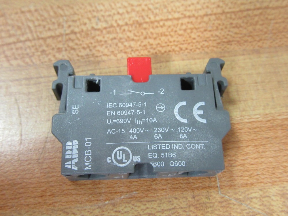ABB MCBH-02 Contact Blocks w/Holder 1SFA611605R1120 (Pack of 3)