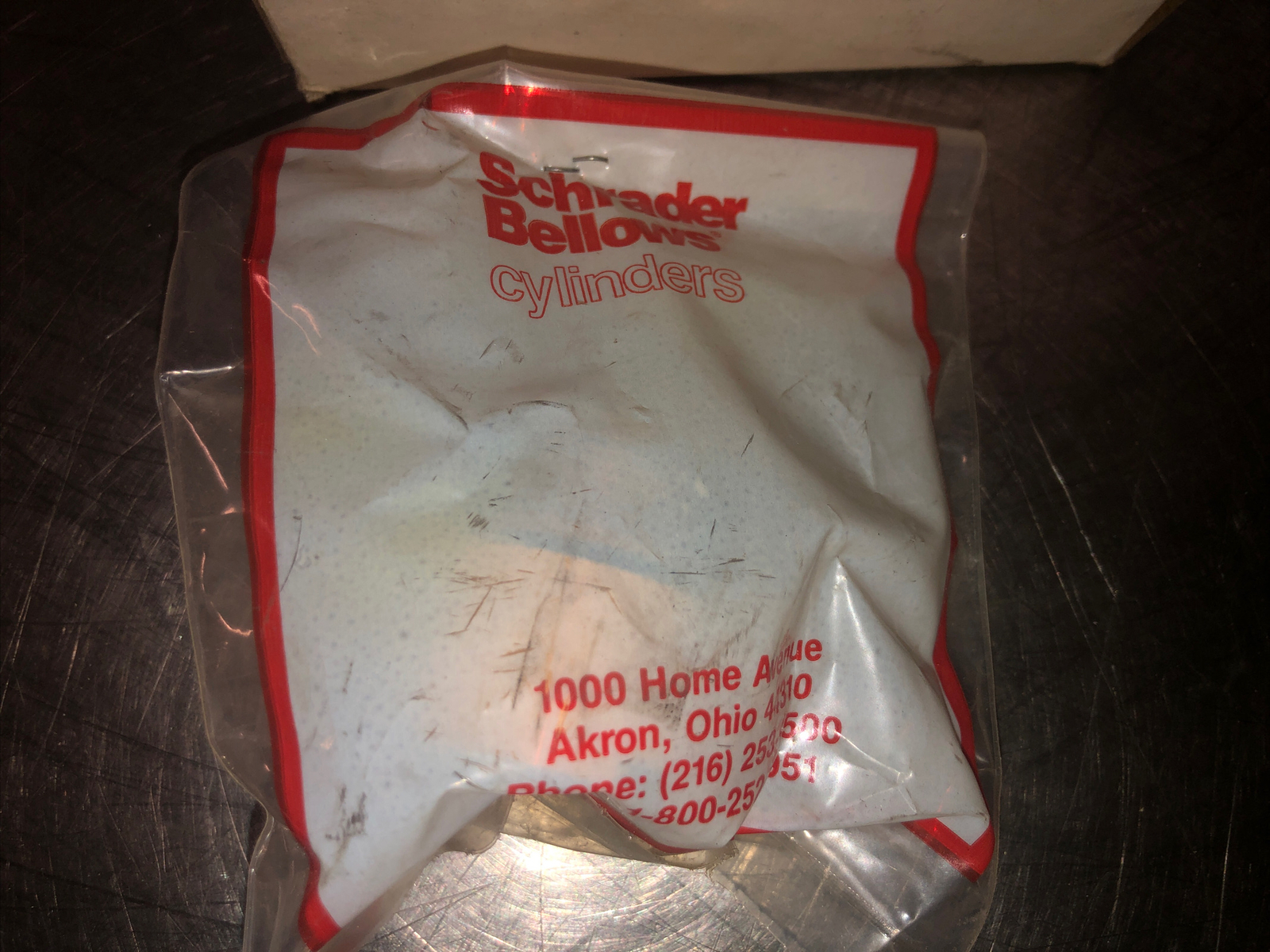 NEW-Open Box SCHRADER BELLOWS B732702 ECONO-RAM I & II GLAND KIT