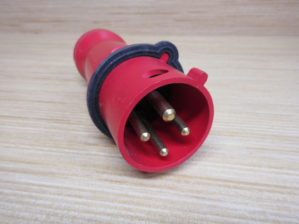 Hubbell HBL430P7W Circular Connector Plug 430P7W W/O Gray Fittings