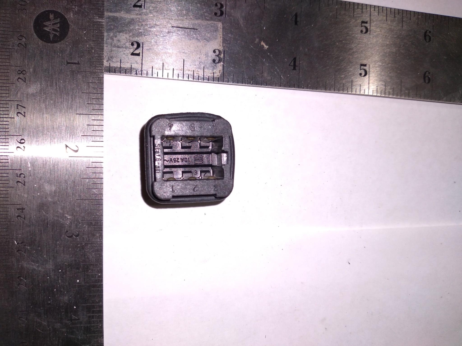 STAF6-STI 10A 25V