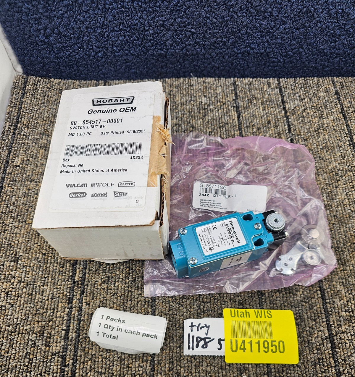 Hobart 00-854517-00001: Limit BP Switch For Electric & Gas Braising Pans 1/2″-14