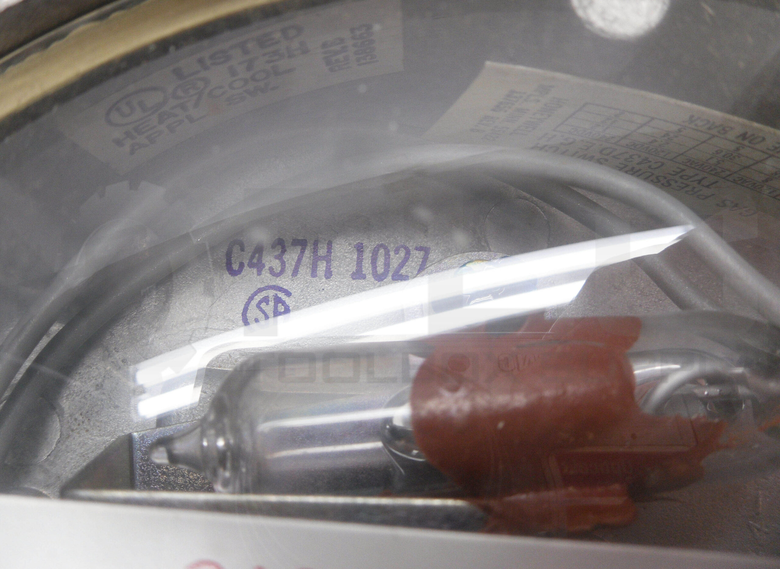 HONEYWELL C437H 1027 GAS PRESSURE SWITCH