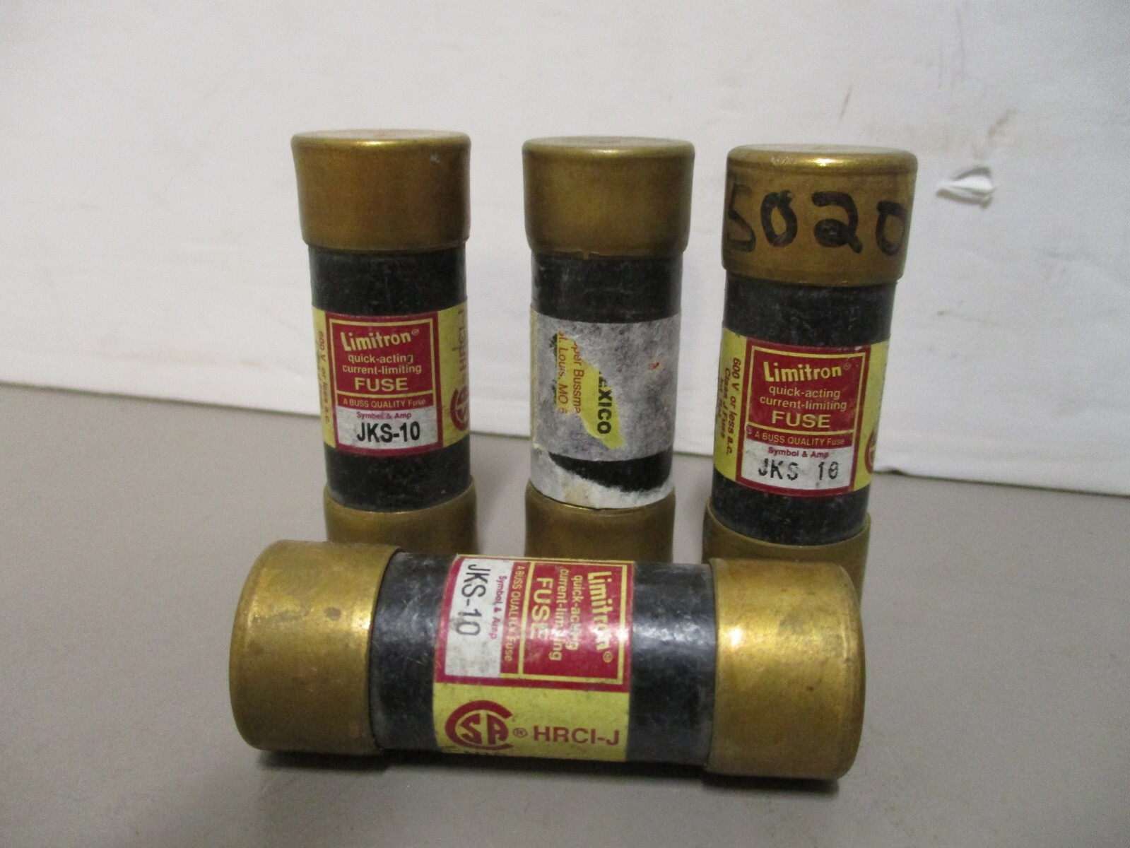 x4 Bussmann Limitron JKS-10 Fuse Quick-acting Current Limiting 3/4″ x 2-1/4″