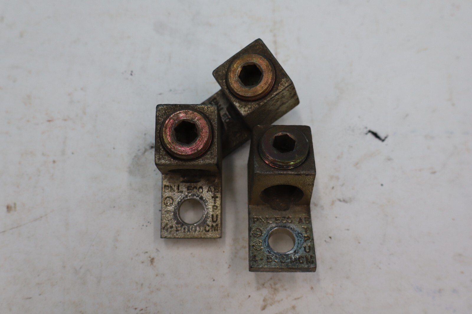 3x ALLEN BRADLEY 199 SERIES TERMINAL LUG. PNL 500 4-500MCM TPU
