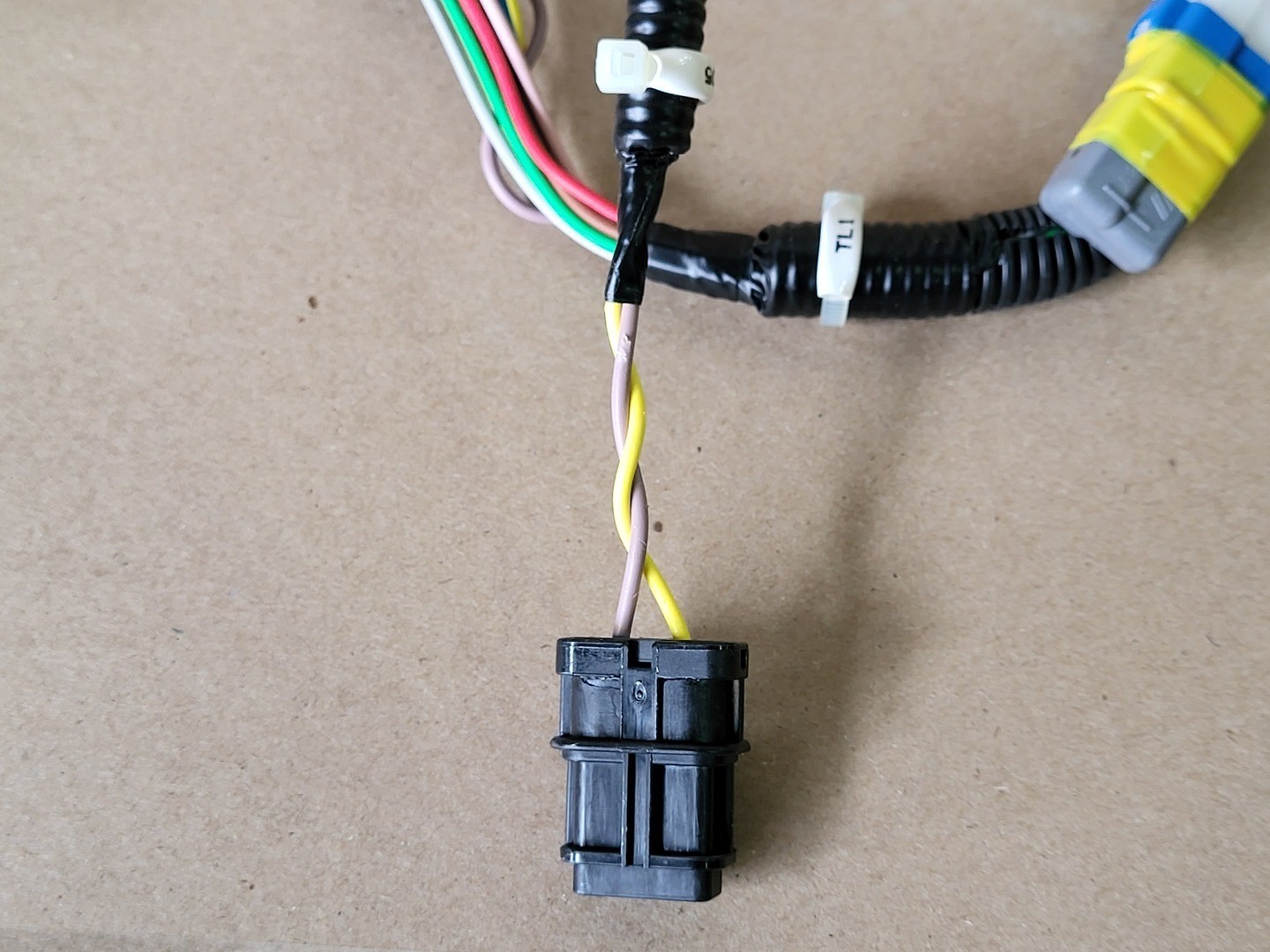 SURPLUS NEW KOMATSU 426-06-22182 Wiring Harness – Electrical