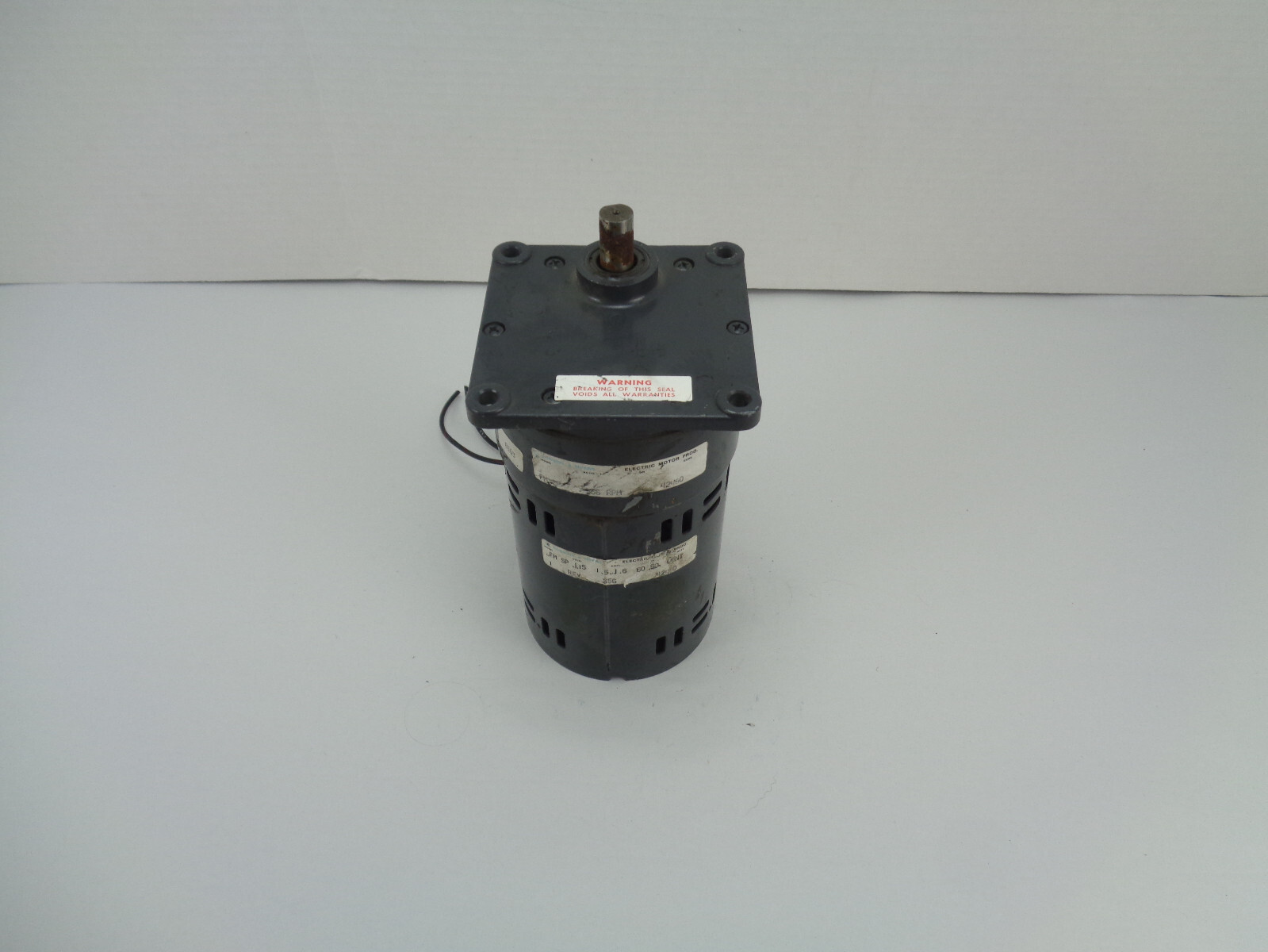 Robbins & myers Electric Motor 42480 356 RPM 115v FM Sp