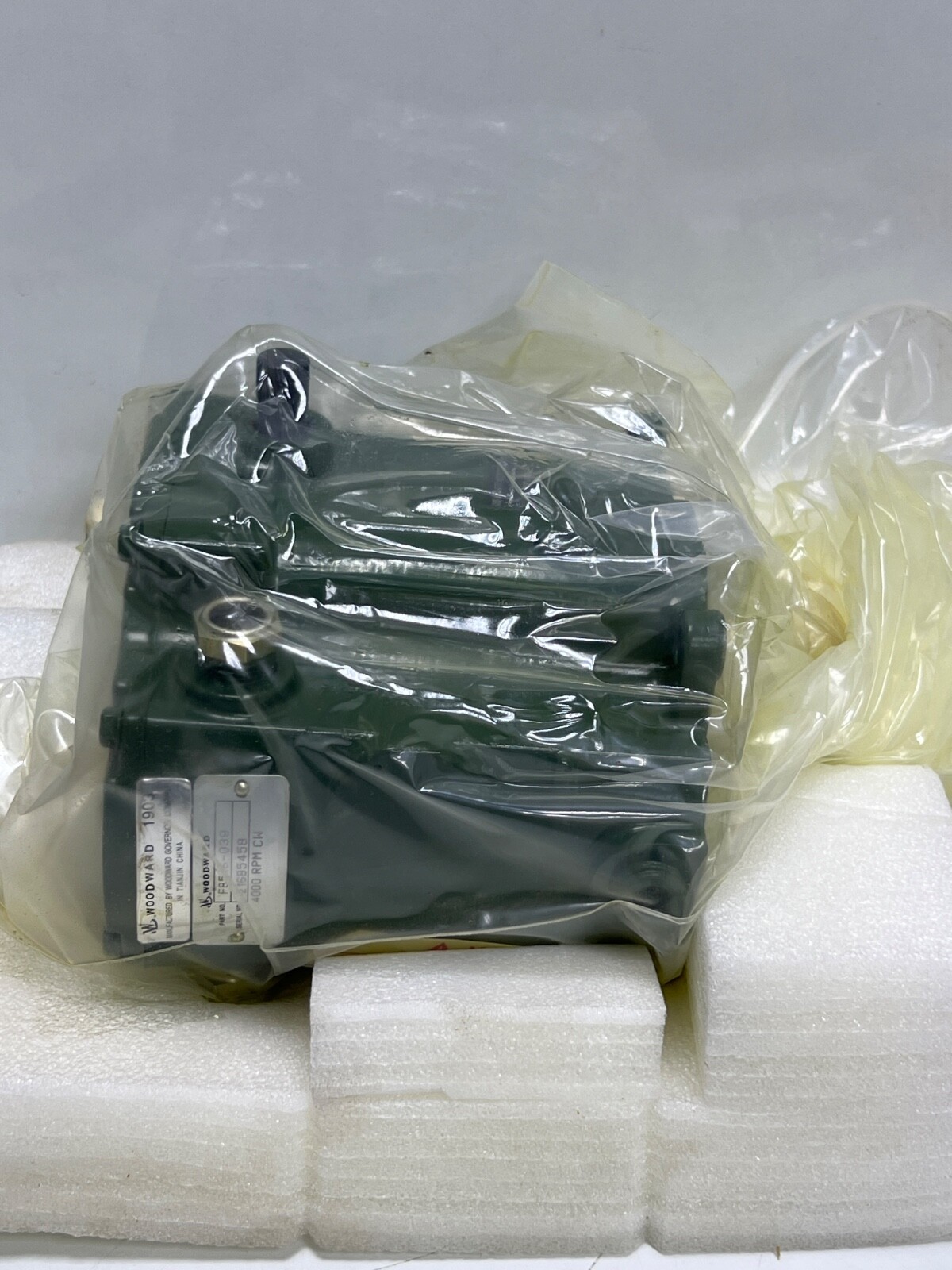 Woodward F8516-039 TG-13 Governor Control Systems 4000 RPM CW