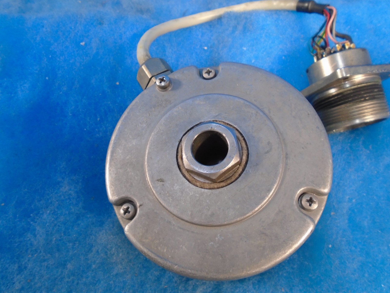 DR. JOHANNES HEIDENHAIN ROD 320 500 H5 ID.NR. 209 698 03 ROTARY ENCODER 1YR WARR