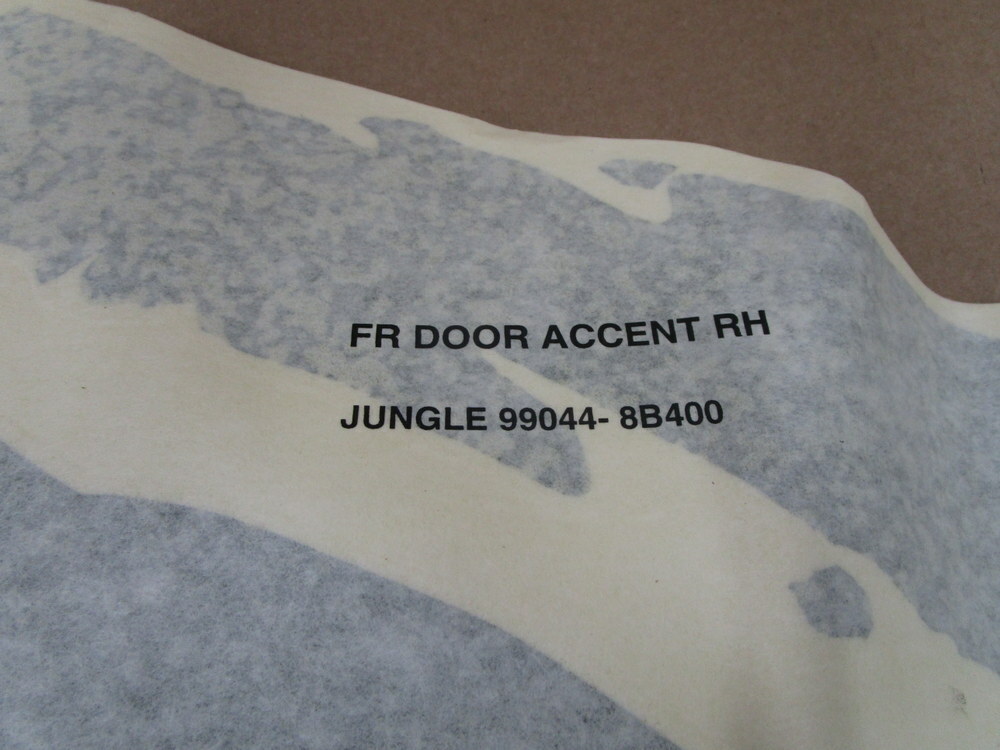 Part 99044-8B400 Stripe Front Door 990448B400