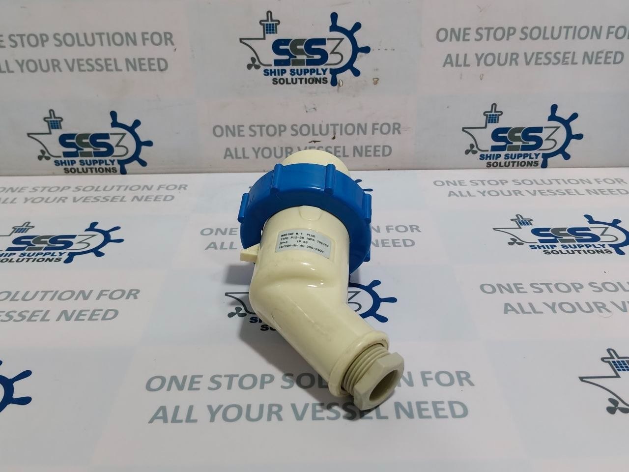 Marine W.T. Plug P12-3B 200-250VAC IP56 16/20A-9h