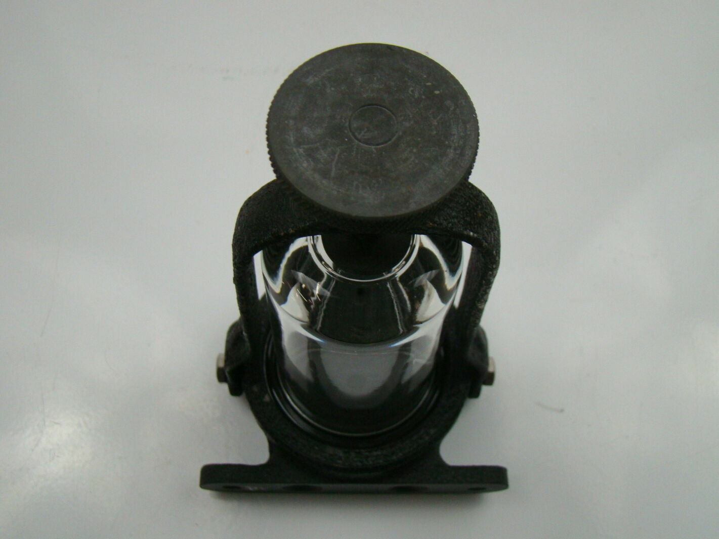 The Meriam Instrument Line Trap 1/4″NPT 932S5
