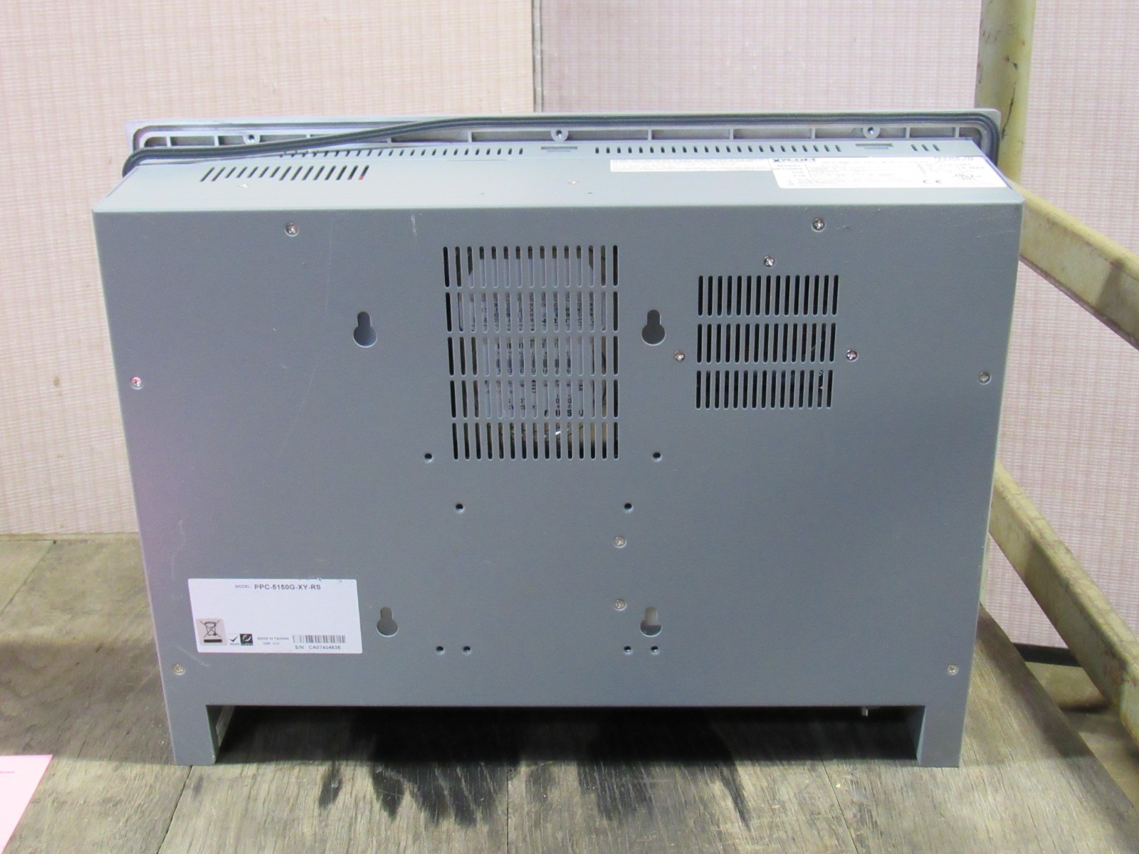 Xycom Proface Operator Interface Display Panel 4115T 4115-0014121010001 100-240V