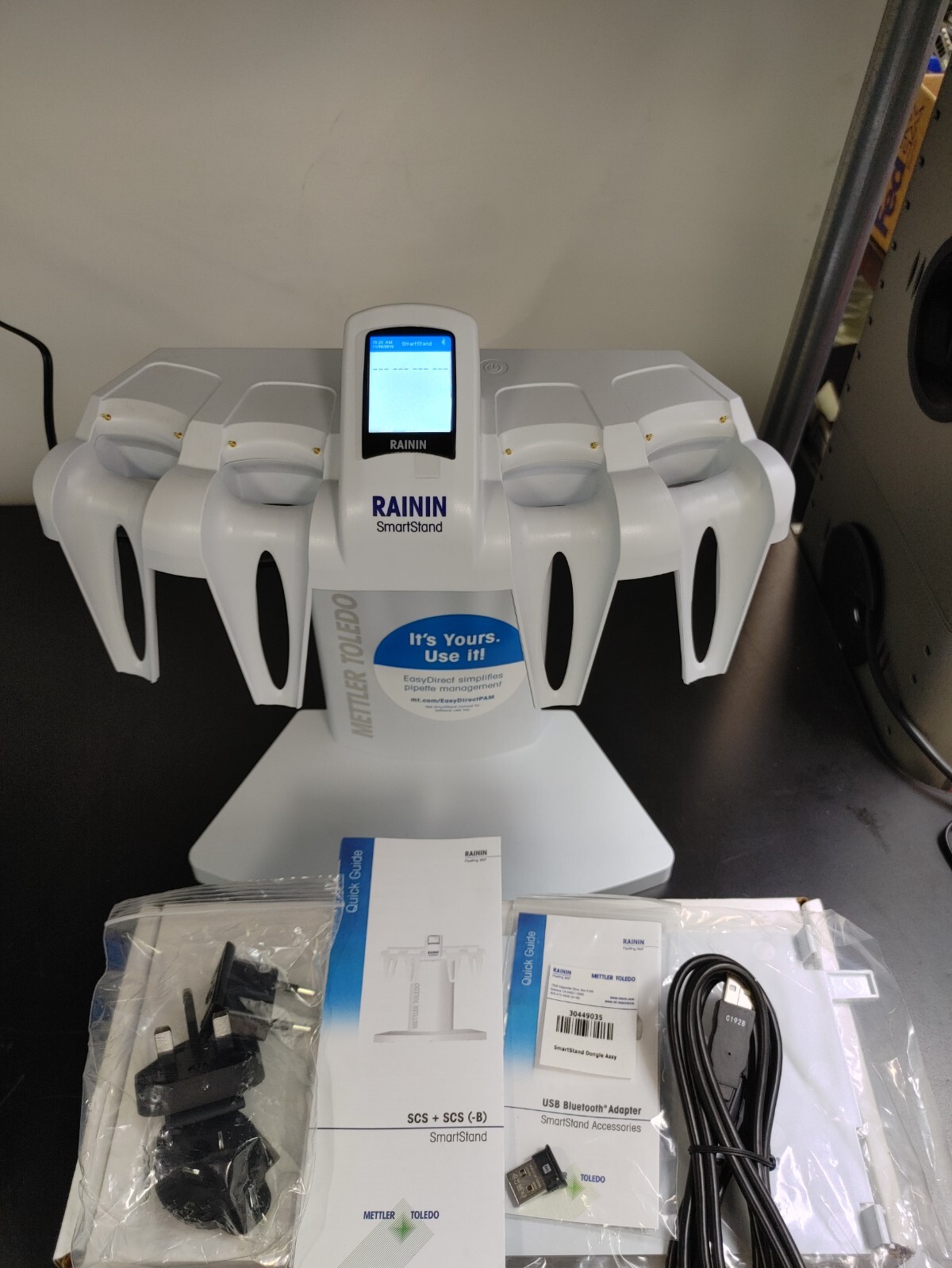 METTLER TOLEDO RAININ SmartStand SCS-B Pipette Stand with Power Supply