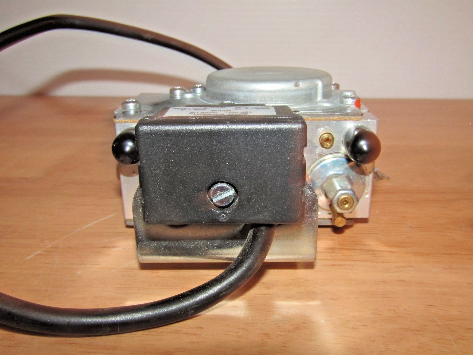 ERB ENSIGN GV-255-295M1-120VAC GAS CONTROL NEW