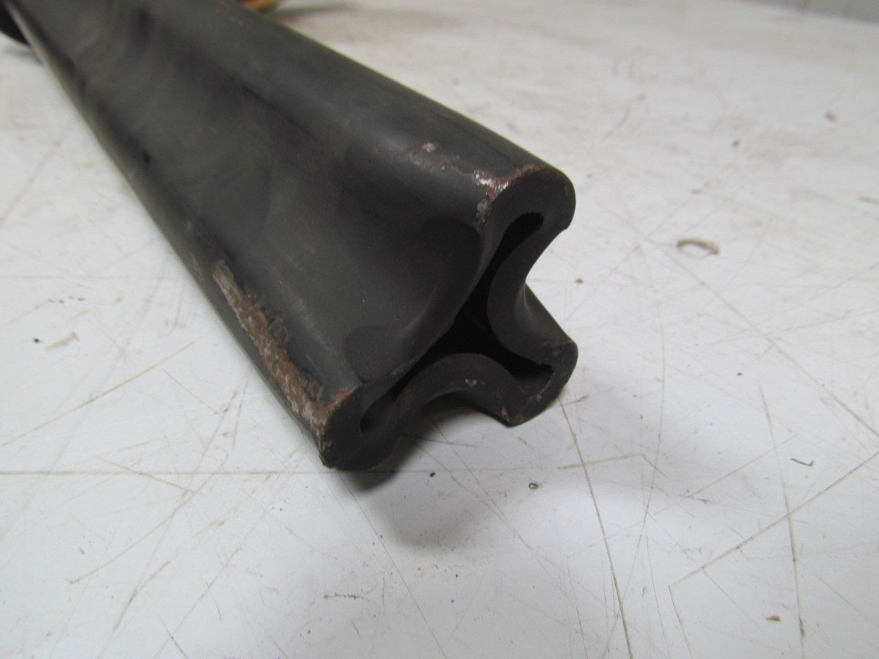 Alko Kober Rubber Torsion Trailer Stub Axle 5″ on 4.5″Bolt Circle 10″ Hub