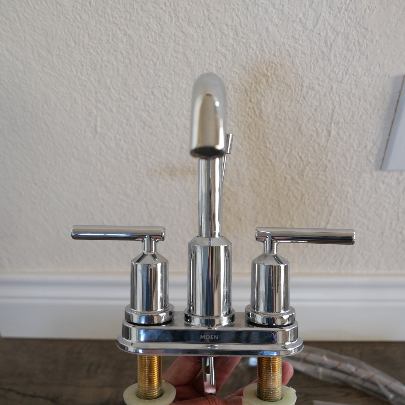 GIBSON 6150 Low Arc,Chrome,Moen,Gibson,Brass,1.2gpm 494M08