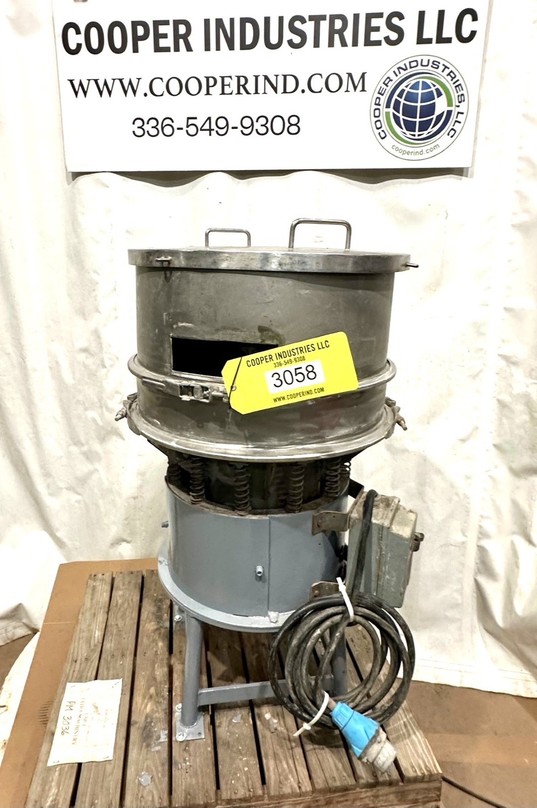 24” SWECO ROUND SCREENER SIFTER STAINLESS USED MODEL S24S412