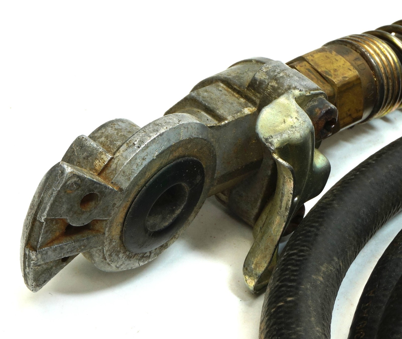 5 TON 6×6 Cargo Truck Air Hose Assembly 105821R91 10-1/2 ft Lg 3/8 M915 & M939