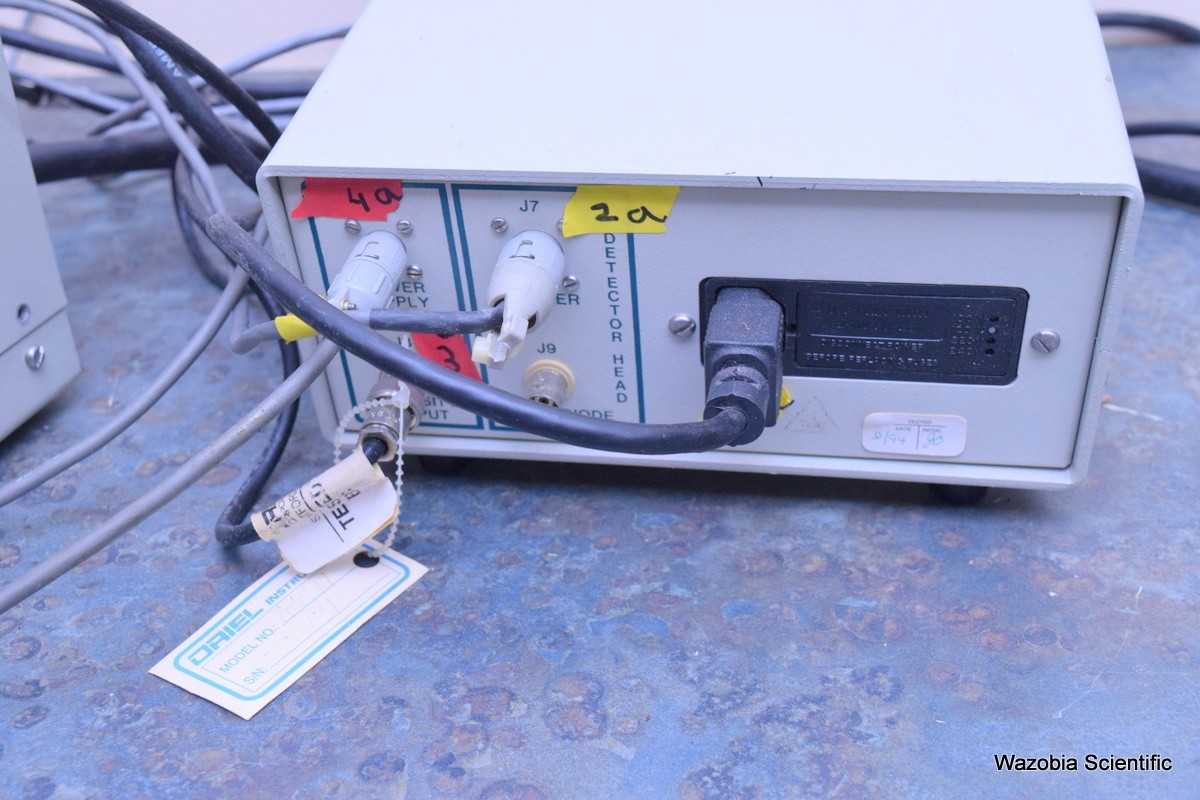 NEWPORT ORIEL SOLAR SIMULATOR 68820 81292 UNIVERSAL POWER SUPPLY 400-1000