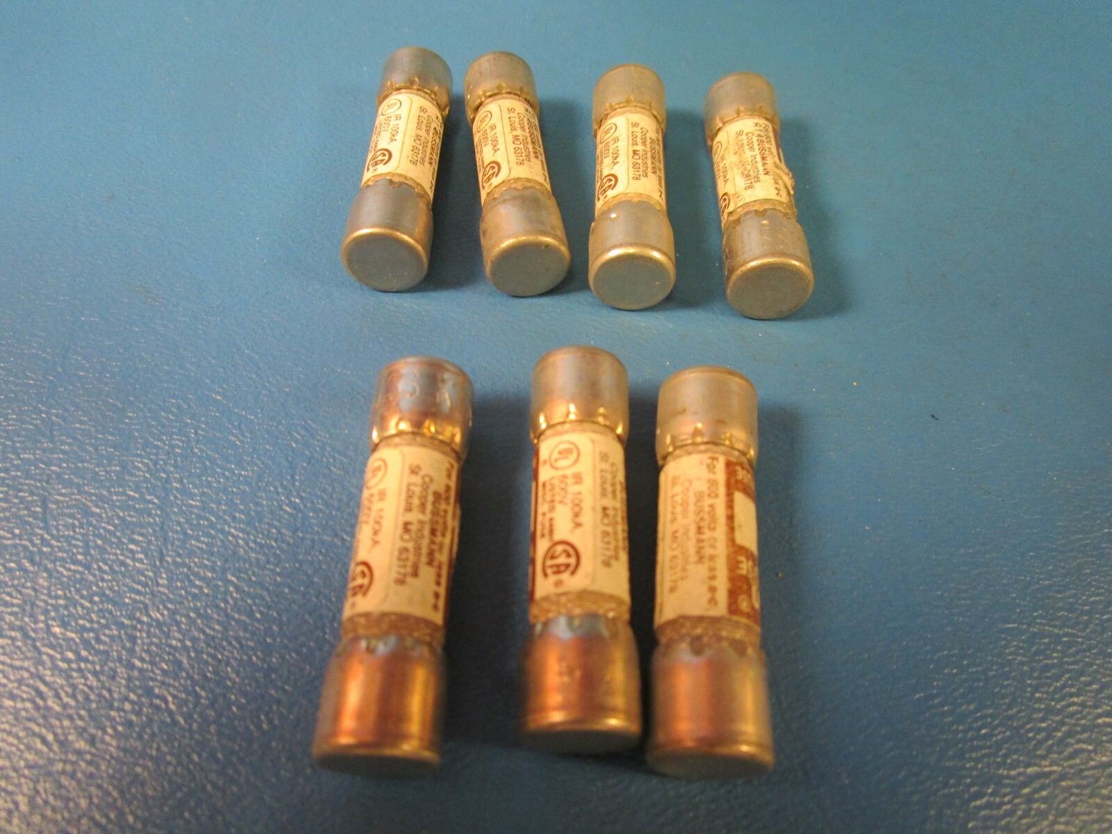 LOT OF 7 Bussmann Limitron KTK-4 Fuses, Fast Acting, Cooper