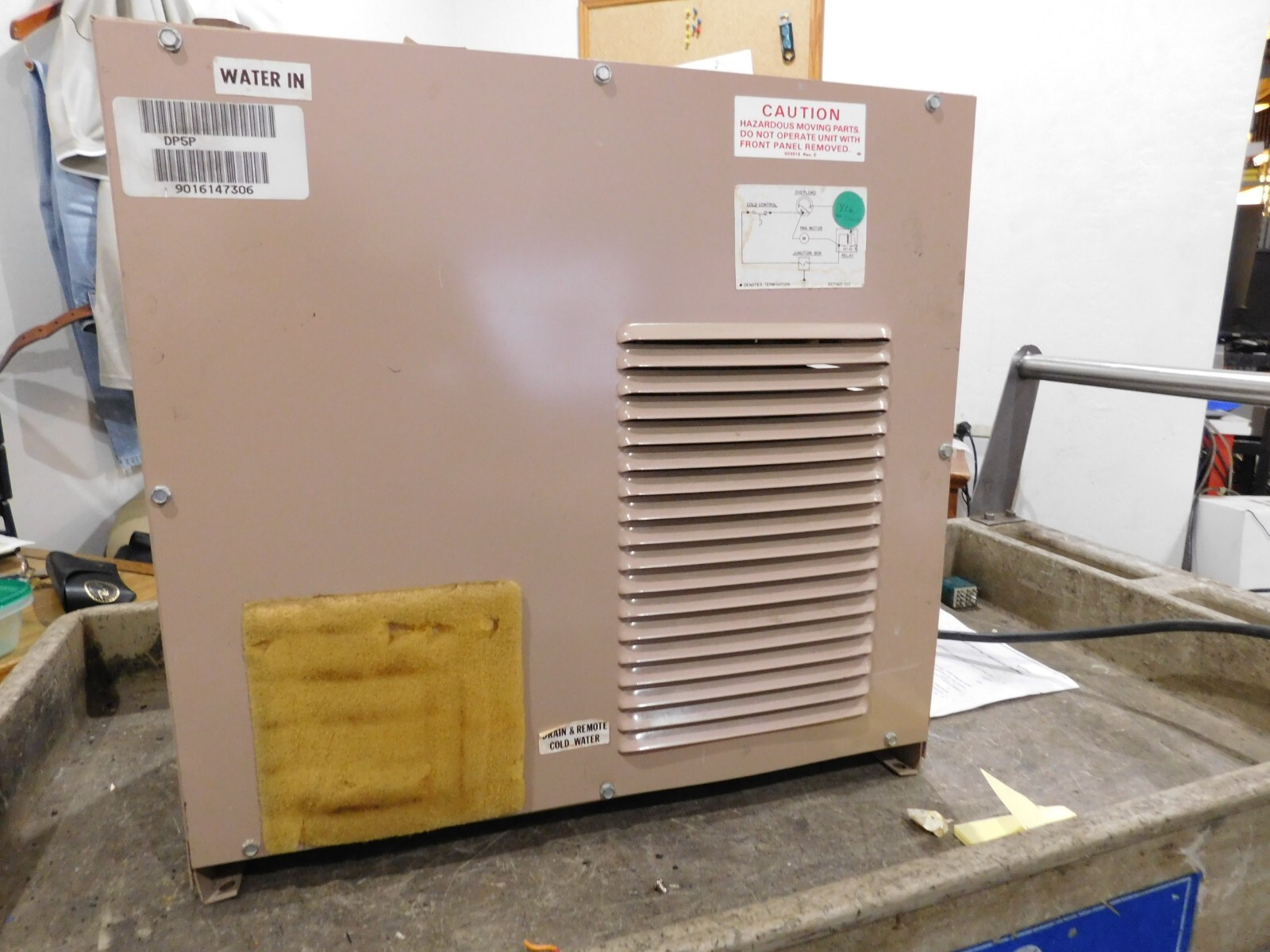 Ebco Manufacturing Model: Model: DP5P-002 Drink Water Cooler. 598G