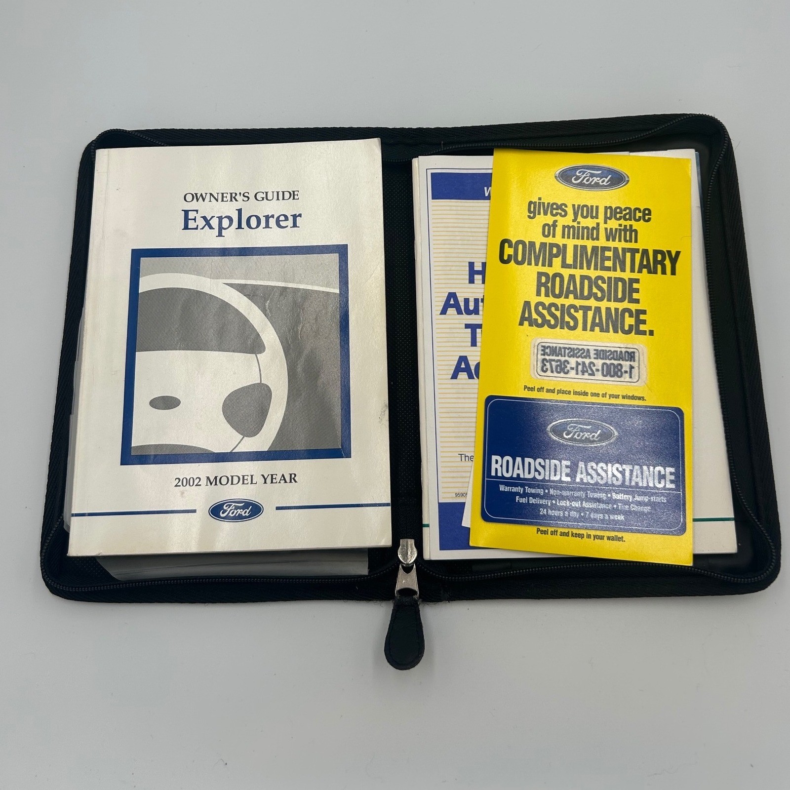 2002 Ford Explorer Owners Manual Guide Set with Zippered Portfolio Case Black