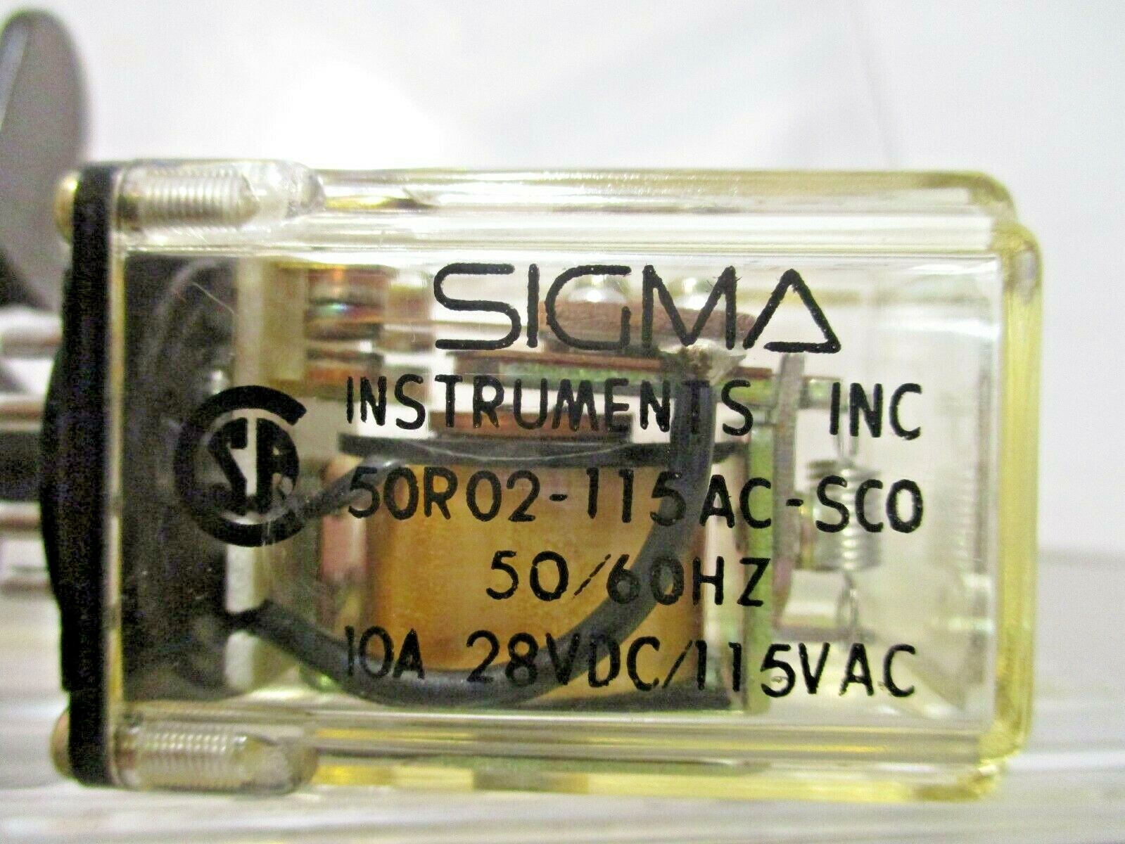 Sigma 50R02-115AC-SC0 28VDC/115VAC Relay with Socket 146-103 Amphenol