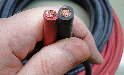 Car Battery/Welding Cable, 8 Gauge, 5 Feet Red/5 Feet Black and 5 Copper Lugs