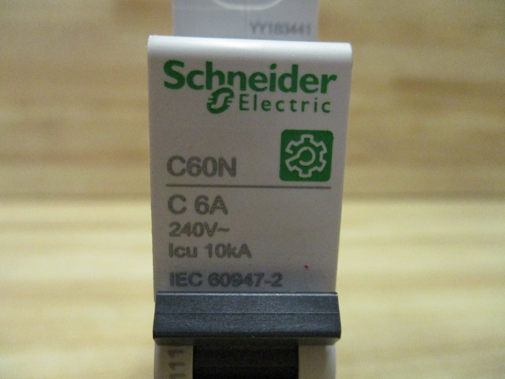 Schneider C60N C 6A Merlin Gerin 6A Breaker Square D M9F11106