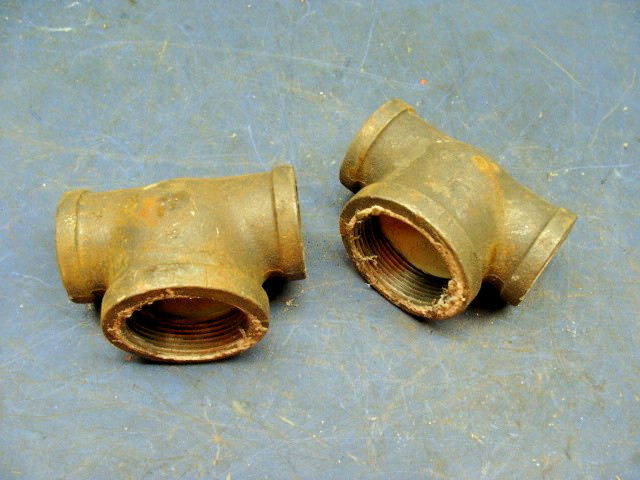 WARD 3/4″ X 3/4″ X 1-1/2″ FNPT STEEL PIPE TEE LOT OF 2