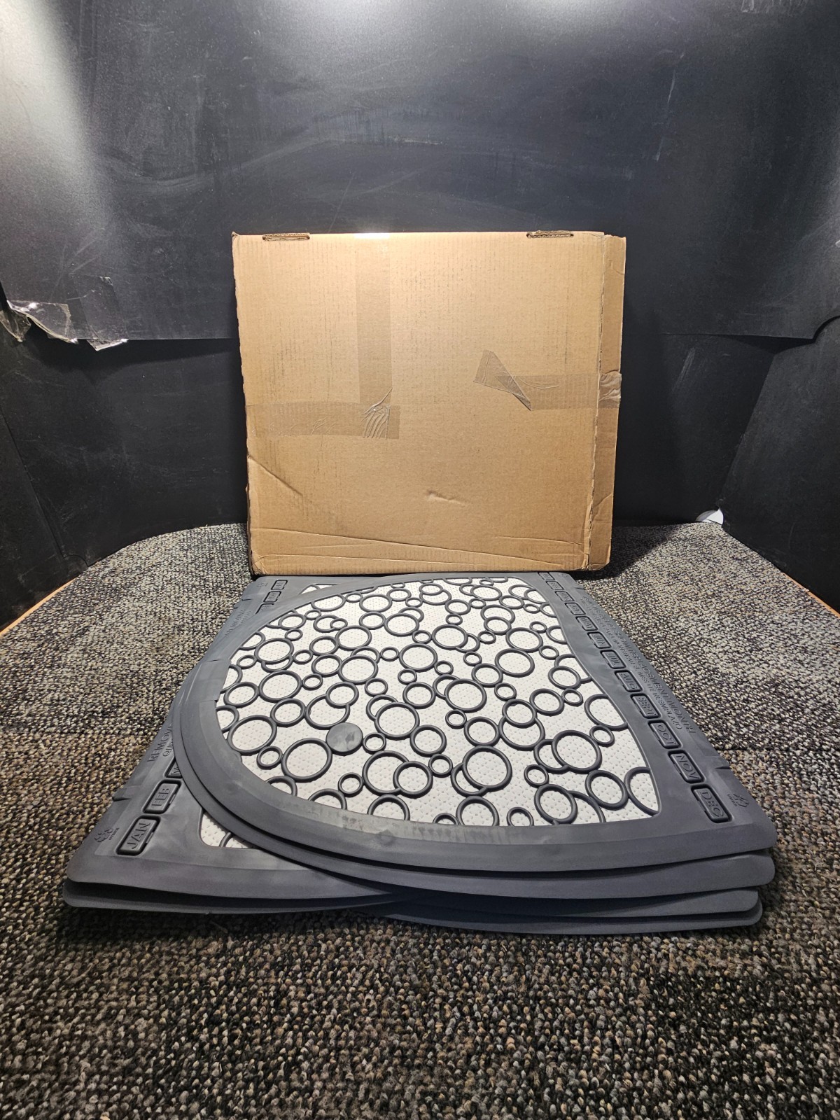 (QTY 6) Kleenline KL-URMATGRY, 20″ x 17″ Disposable Urinal Floor Mat Gray