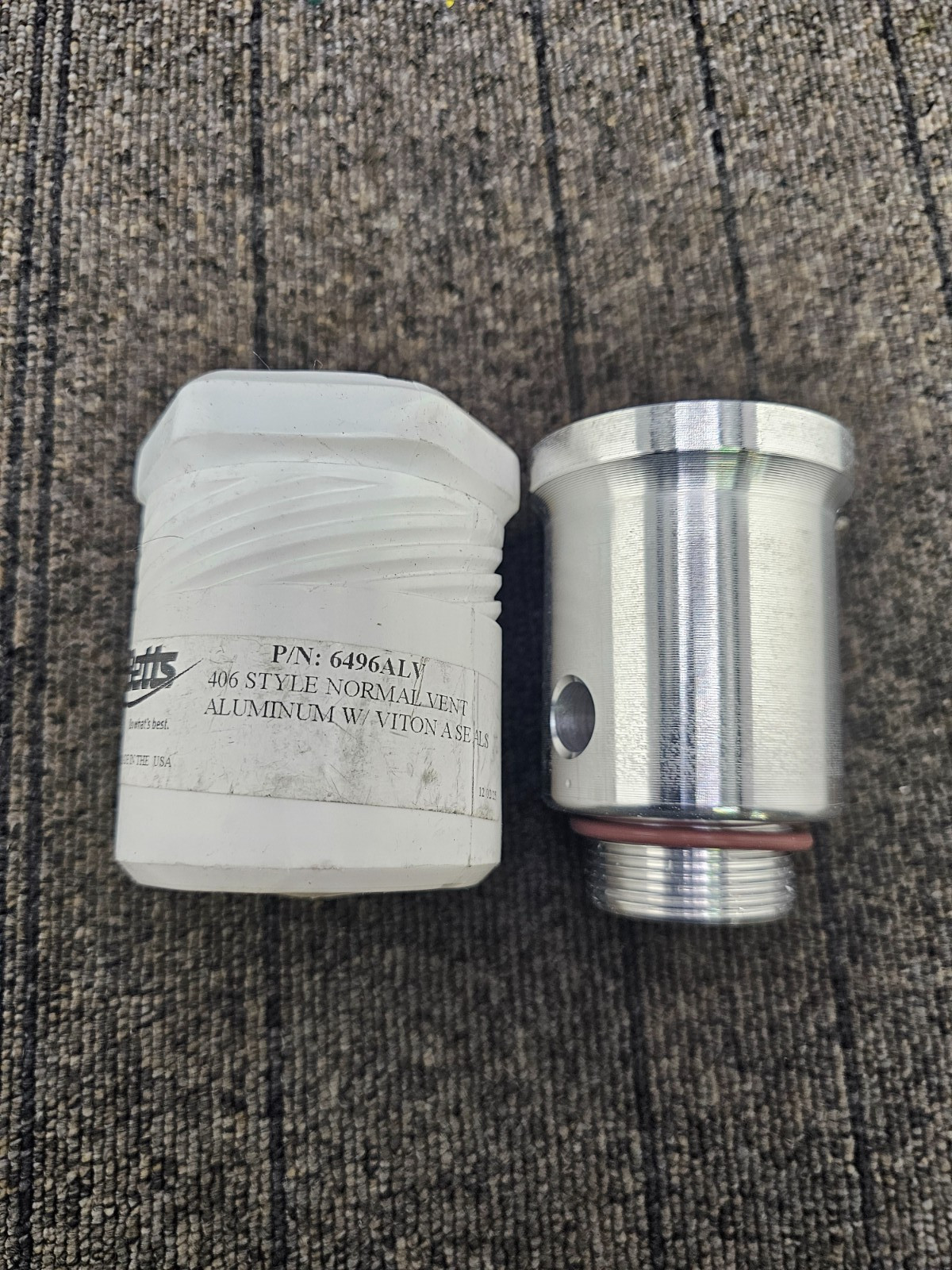 BETTS 6496ALV: Aluminum Normal / Breather Vent For DOT406 Fuel Tank Trailers