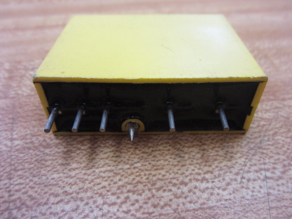 Opto 22 IAC24 I/O Module (Pack of 8)