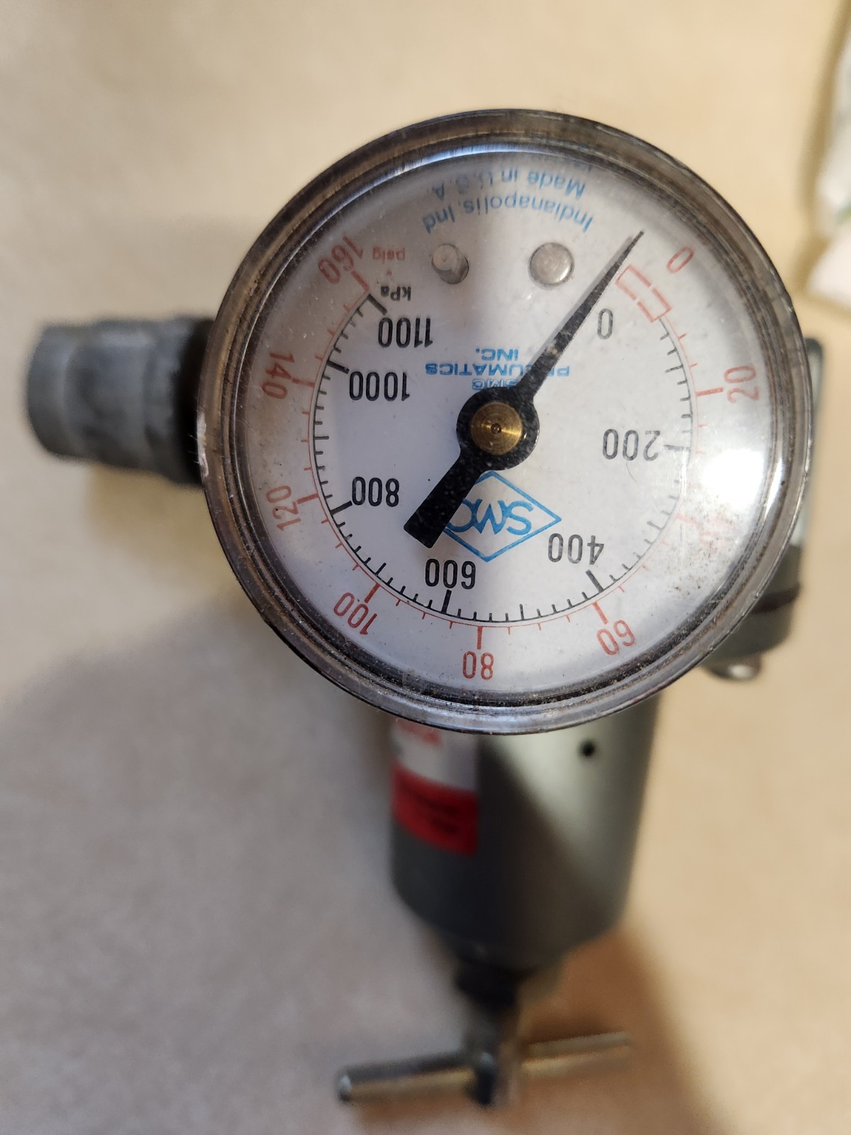 SMC AIR REGULATOR AR400 , 0.5~8.5KGF/CM² 7~120PSI