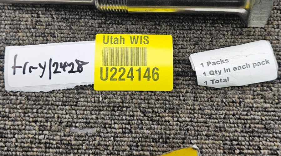 W62 Standard-Duty with Lag 304 Stainless Steel 1″ x 5/8″ x 6-3/4″ AOL