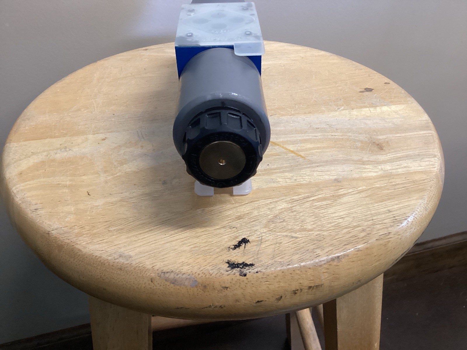 R900953654 Bosch Rexroth Hydraulic Proportional Directional Control Valve