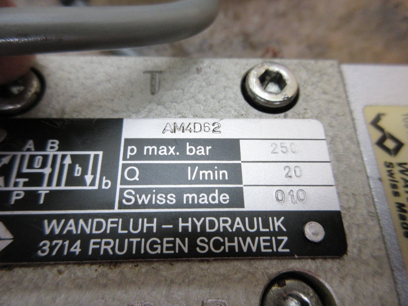 TORNOS BECHLER ENC-164 AM4D62 WANDFLUH HYDRAULIK VALVE SIN45V