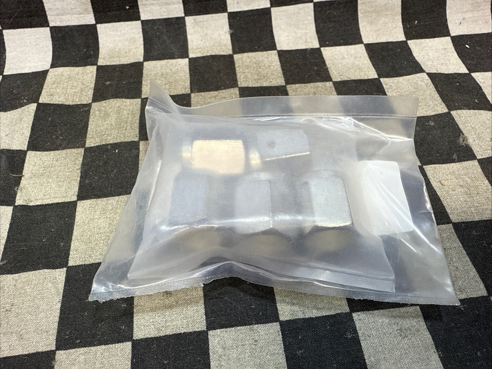SWAGELOK SS-4-VCR-1, SS4VCR1, NUT 1/4″ VCR, 796-000722-001, LOT OF 5#1373A10