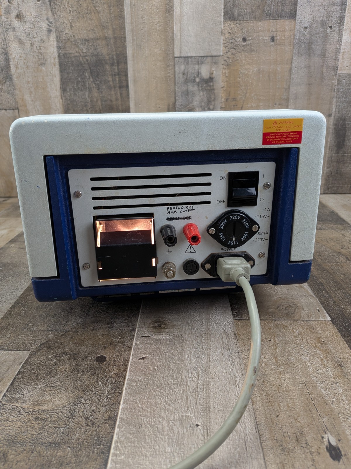 LKB Biochrom 4049 Novaspec Spectrophotometer Photometer