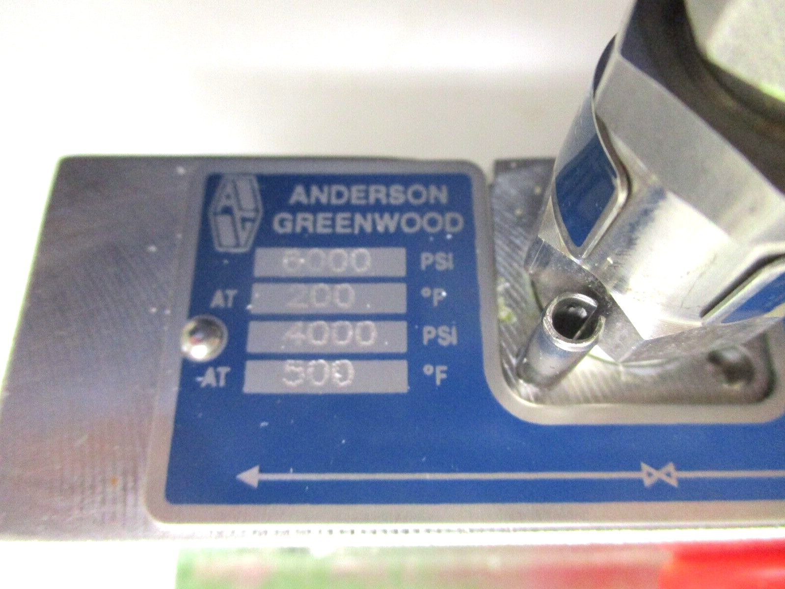 ANDERSON GREENWOOD , 2-VALVE MANIFOLD , MC2VIS-4 , 6000 PSI , with BRACKET