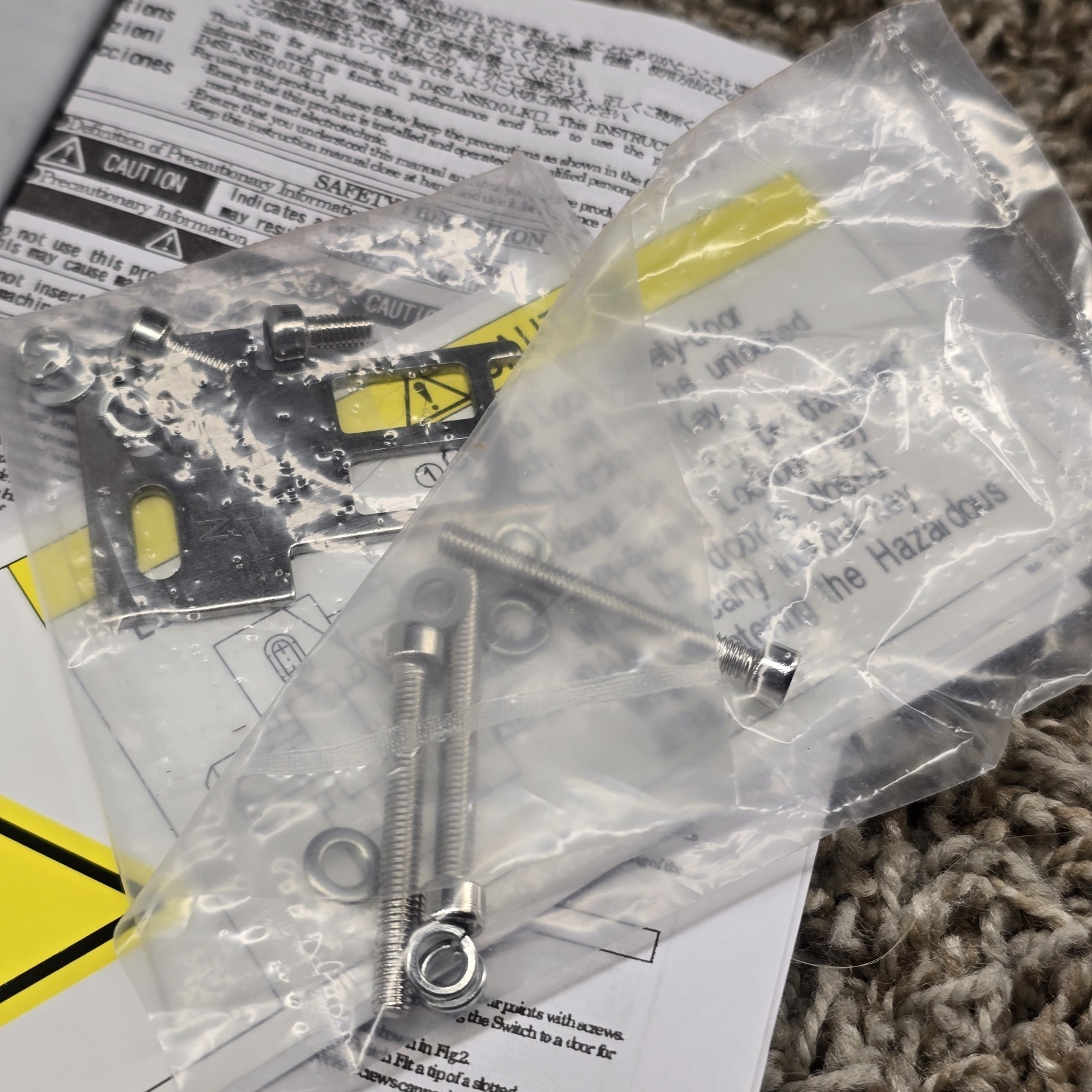 Omron D4SL-NSK10-LK Door Switch Guard Lock Safety Slide Key Unit New