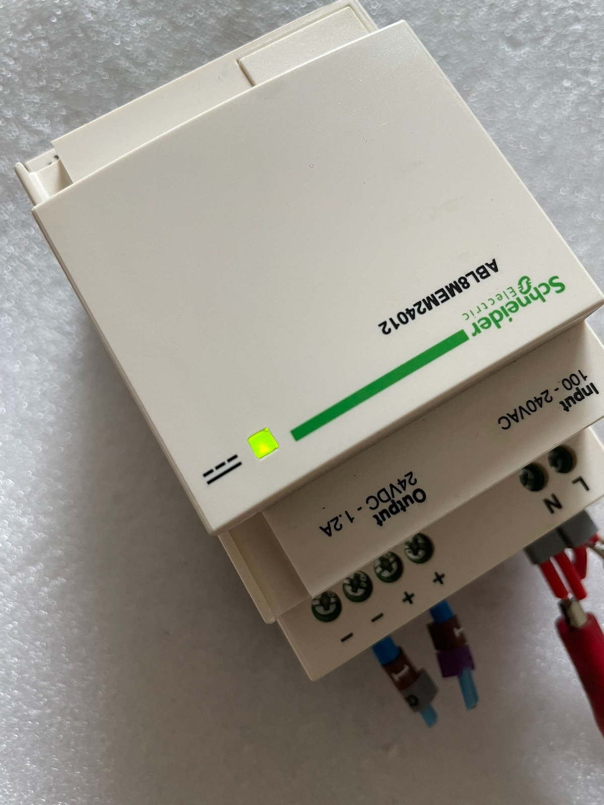 1p Schneider ABL8MEM24012 Accept counteroffer